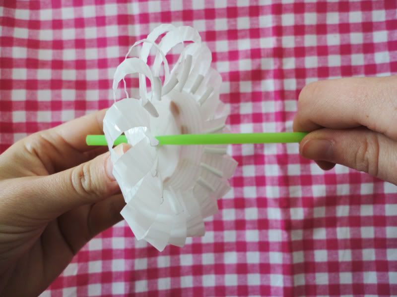Plastic cup flower DIY Magical Daydream